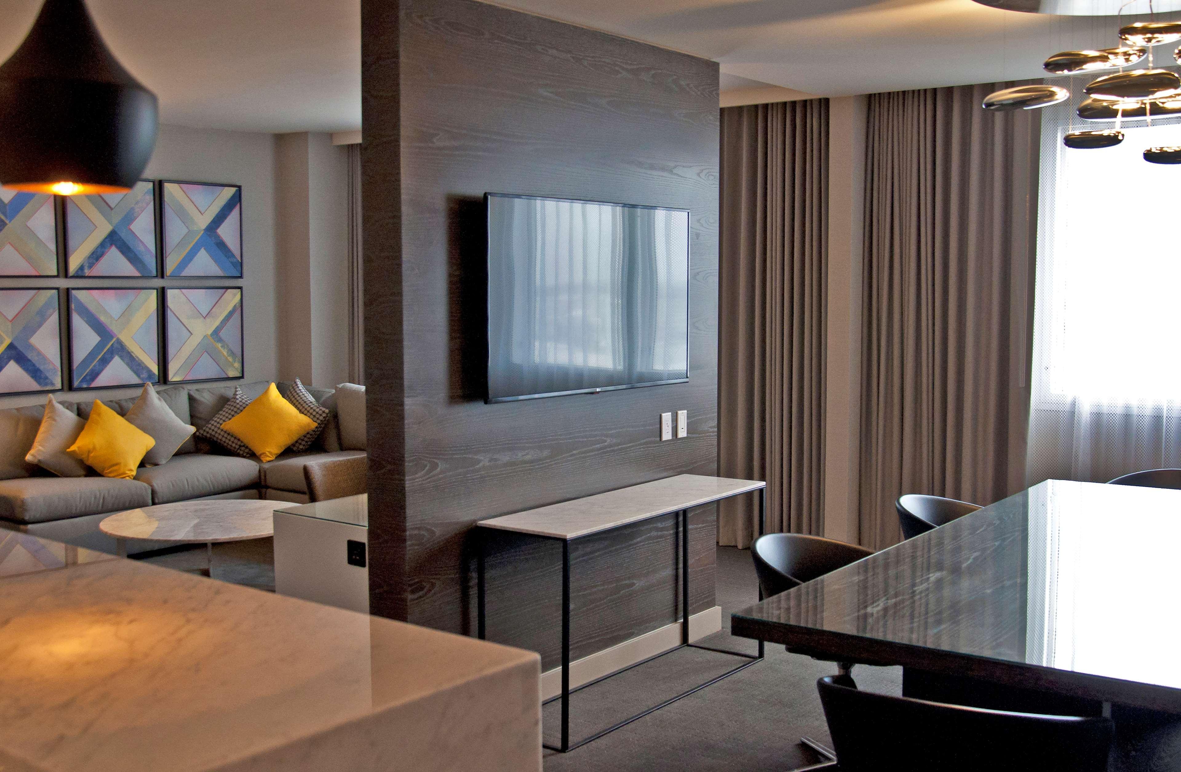 Hyatt Regency Angeles International Airport Los Ángeles